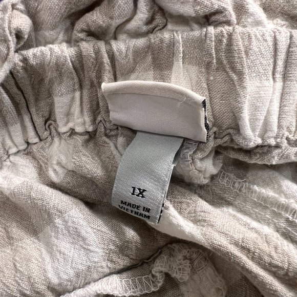 Gingham Shorts with Pockets - Picture 7 of 8